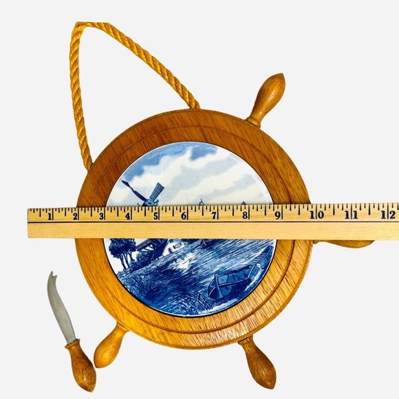 Delft Blue Nautical Wood Ship Wheel & Ceramic Plate Windmill Cheese Board - Picture 6 of 6